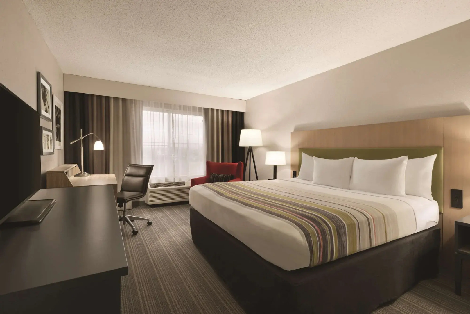 Photo - Country Inn & Suites by Radisson, Indianapolis South, IN