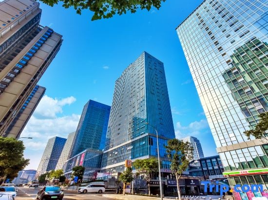 GreenTree Eastern Hotel (Chongqing Jiangbei International Airport Lushan Subway Station)