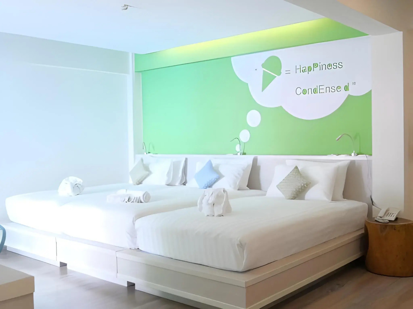 Foto - The Tint At Phuket Town - SHA Plus