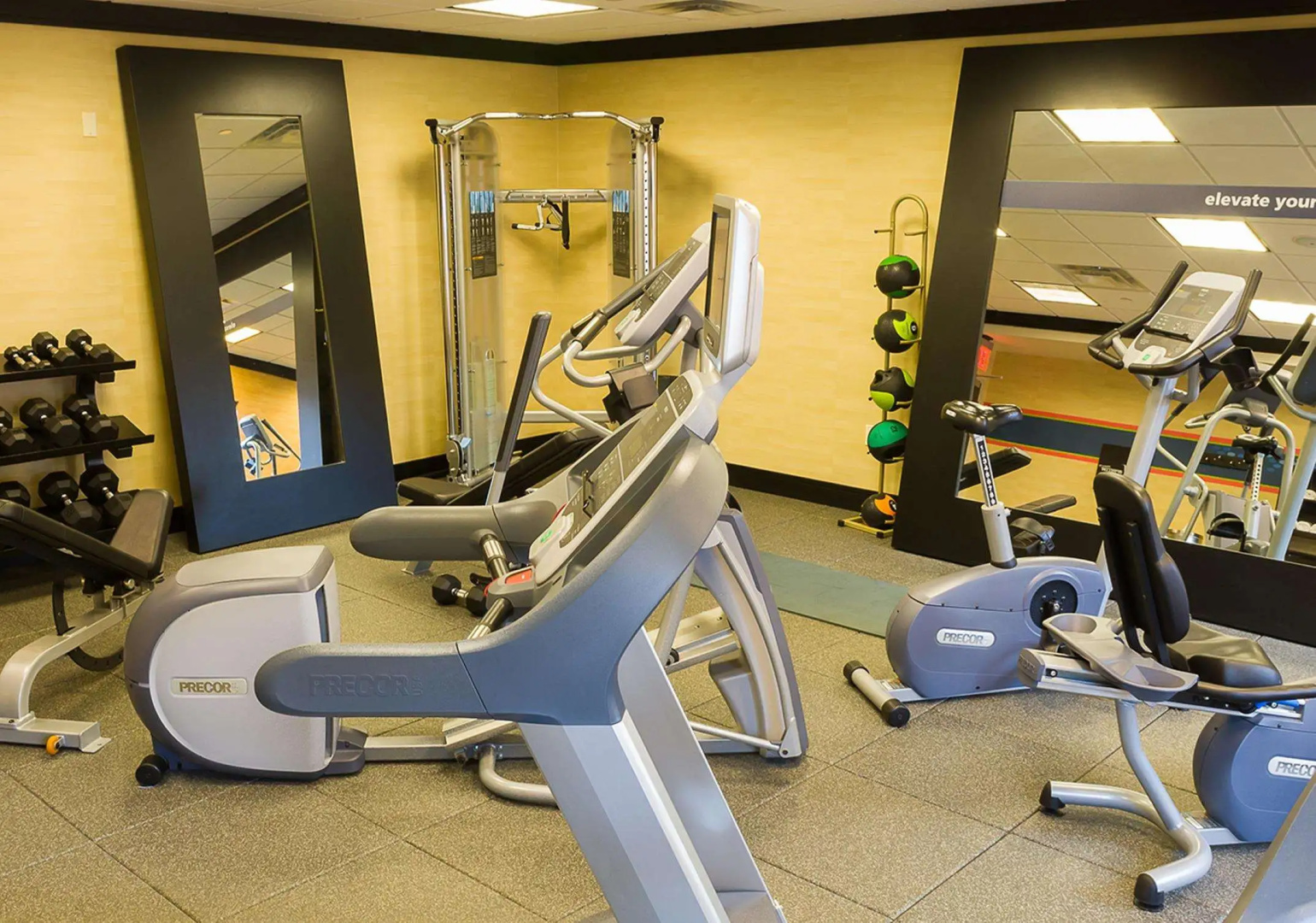 Photo - Hampton Inn & Suites Tulsa/Central
