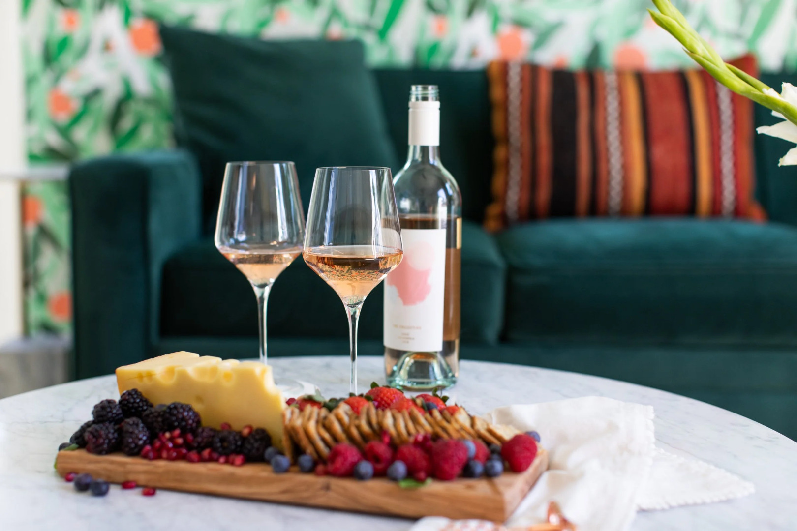 Foto - The Wesley by AvantStay Mid-Century Modern Oasis with Pool