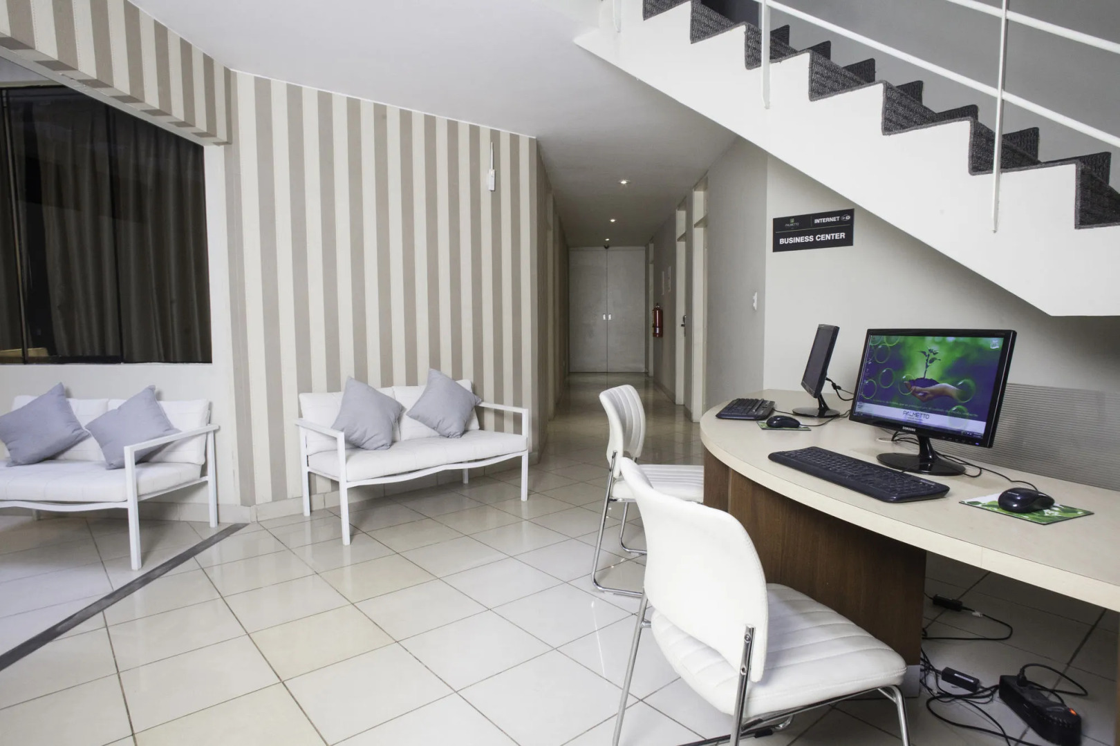 Foto - Palmetto Hotel Business La Perla