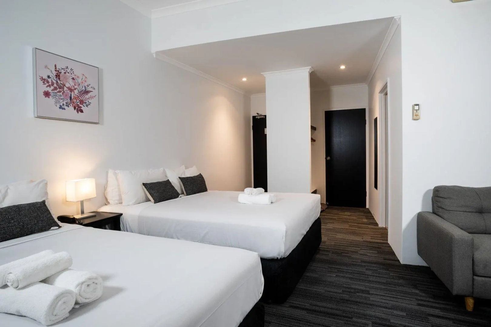 Photo - Joondalup City Hotel