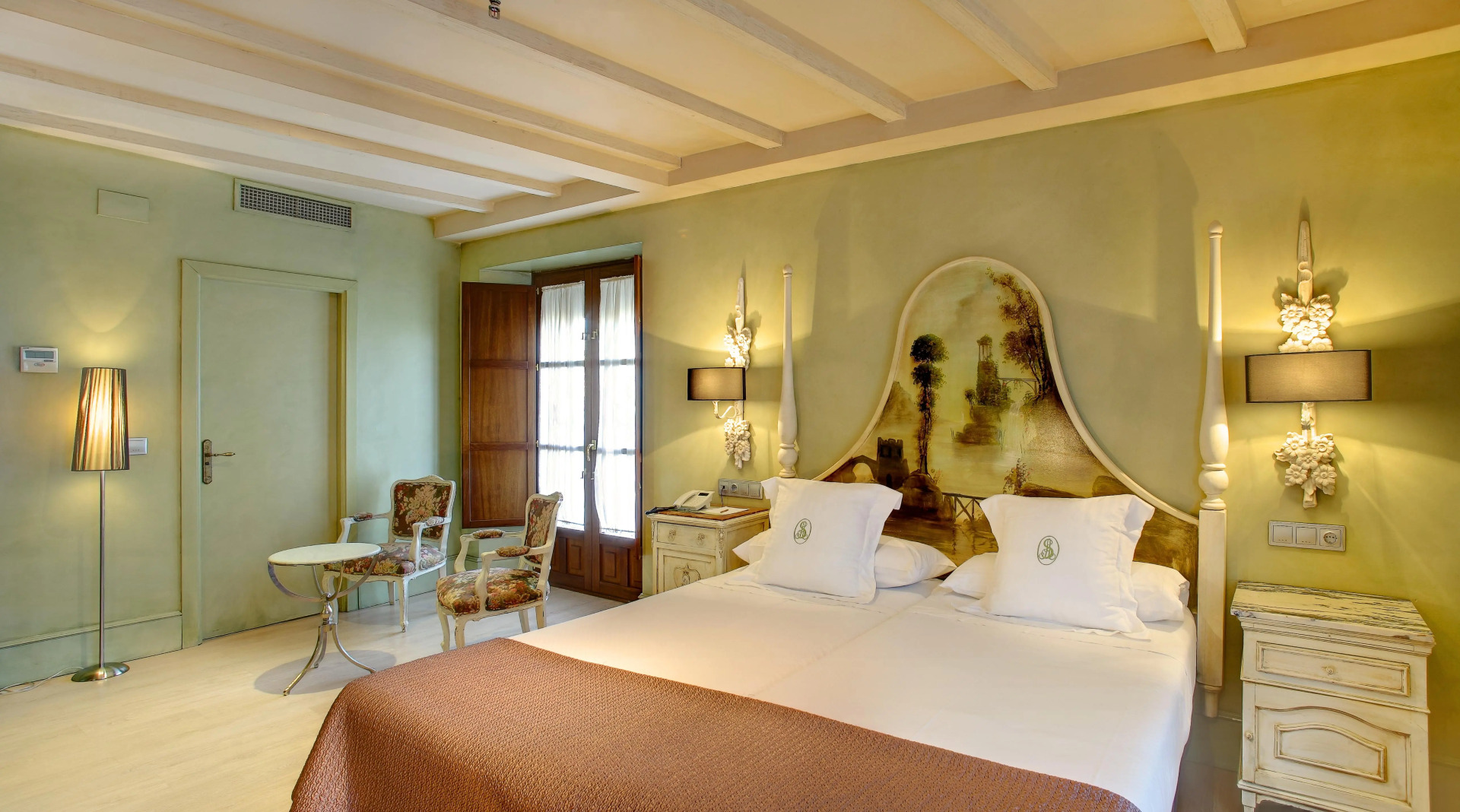 Photo - Sacristia de Santa Ana