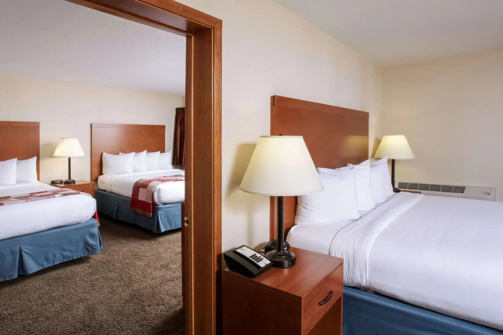 Photo - Quality Inn Oakwood