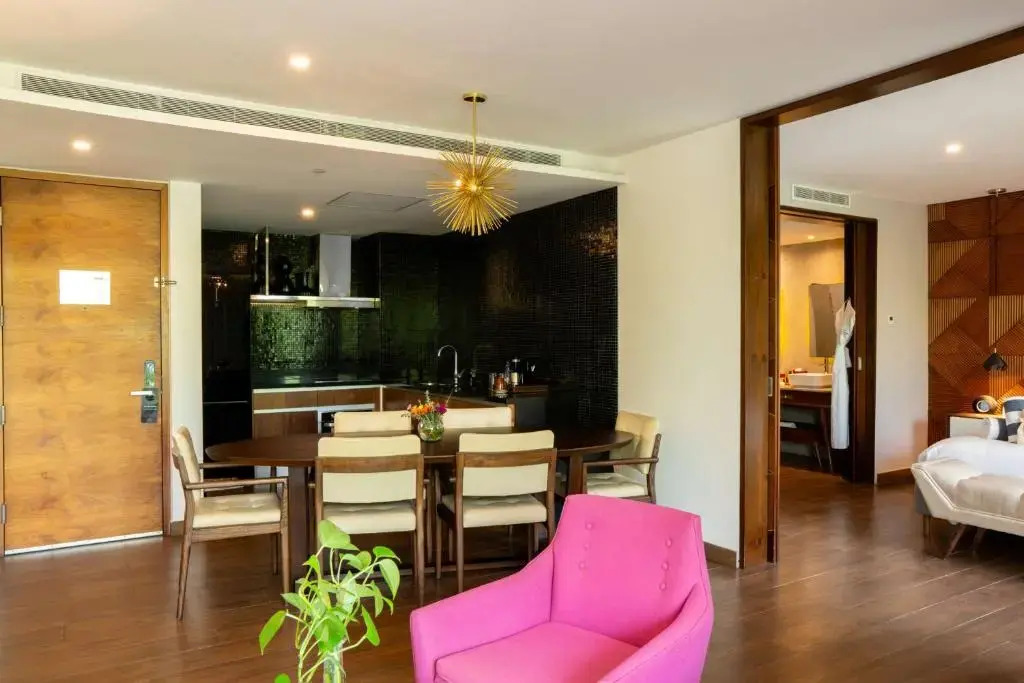 Photo - The Fives Downtown Hotel & Residences, Curio Collection by Hilton