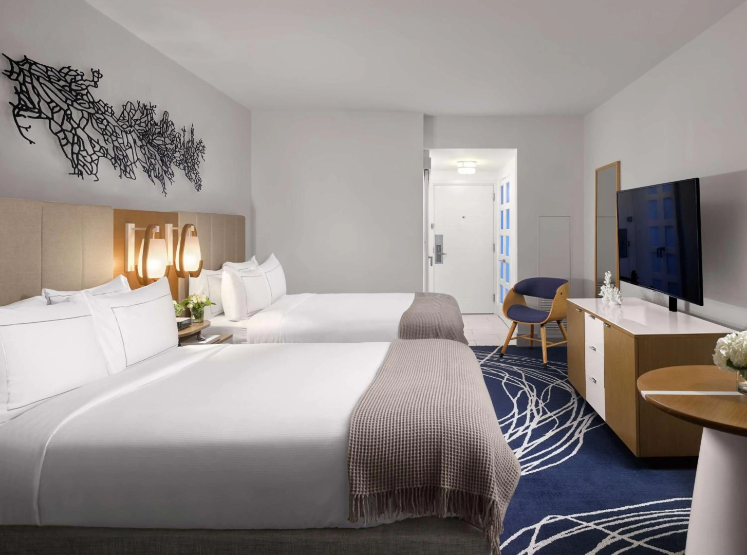 Photo - Tricove Inn & Suites