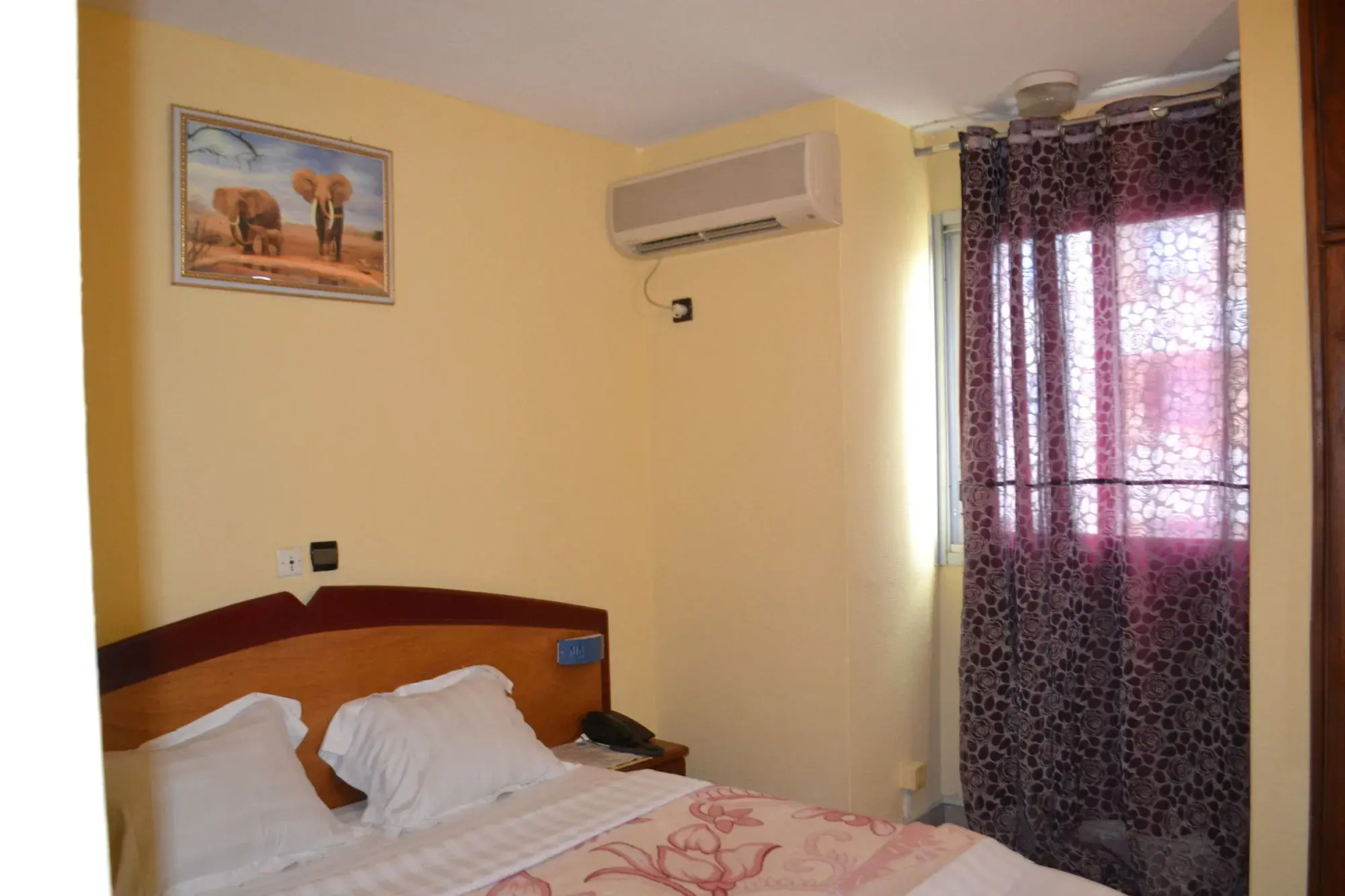 Hotel Akena City