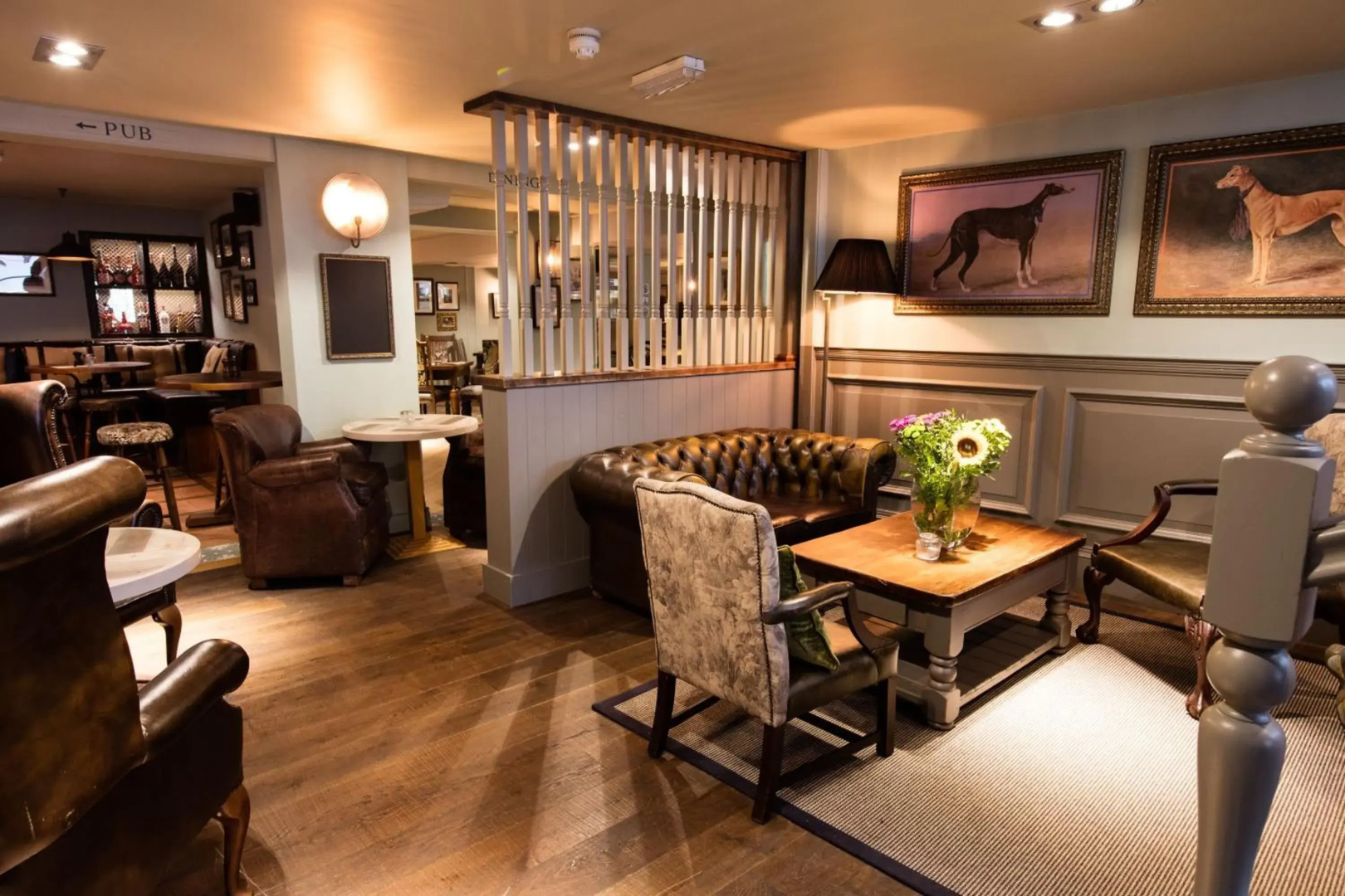 Foto - Greyhound Hotel