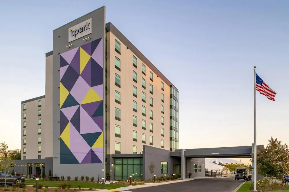 Foto - Spark By Hilton Madison Central
