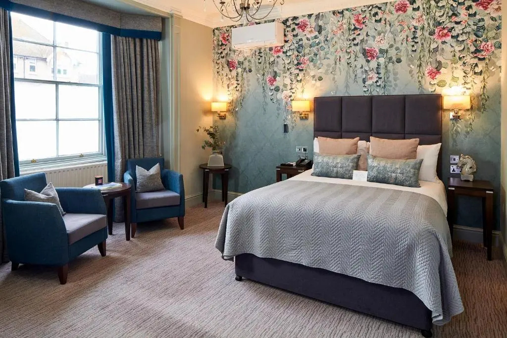 Photo - Mandolay Hotel Guildford