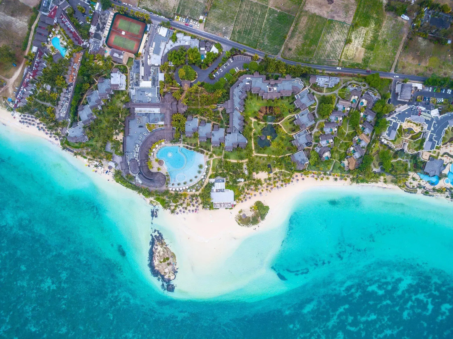 Photo - LUX* Belle Mare Resort & Villas