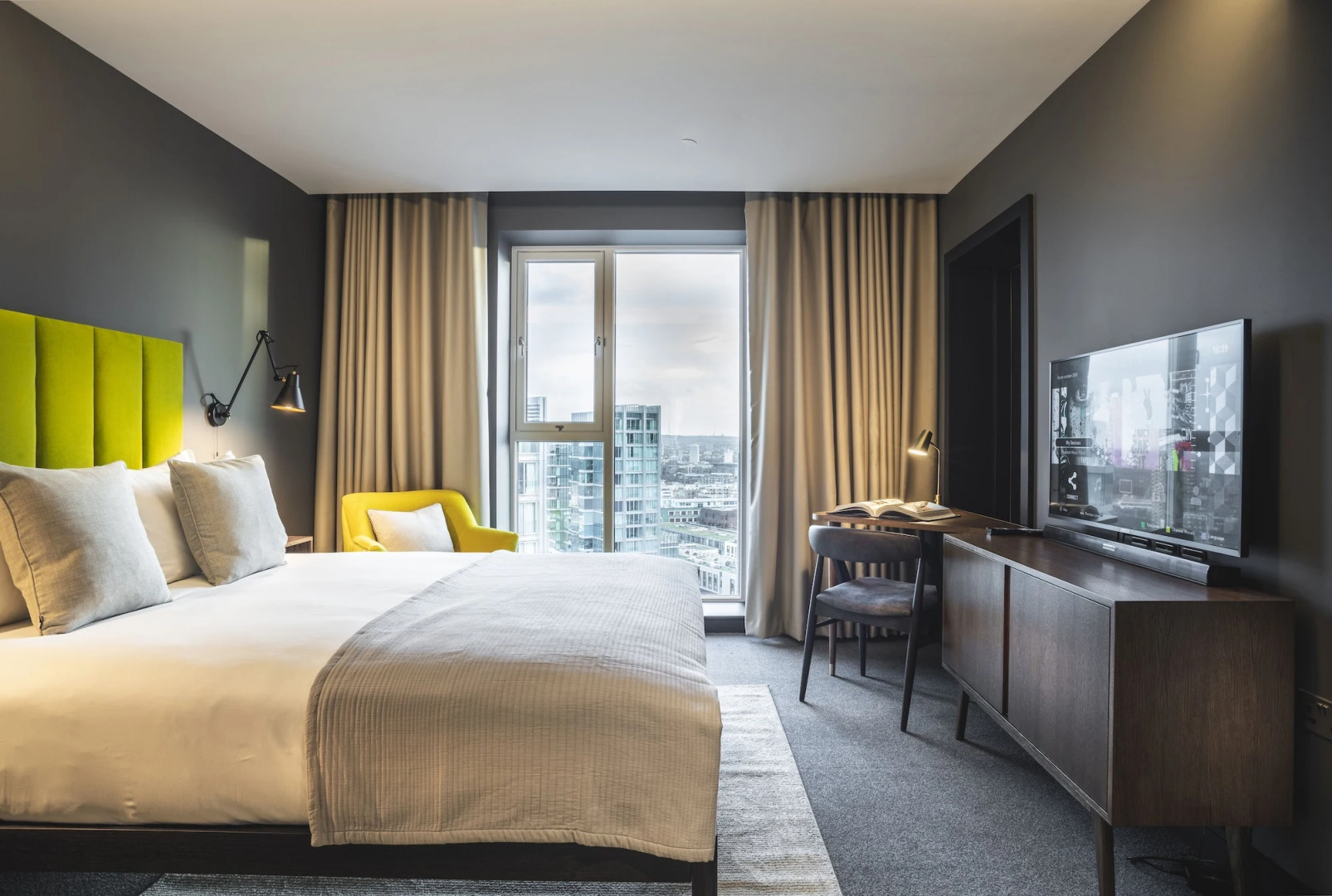 Foto - The Gate London City