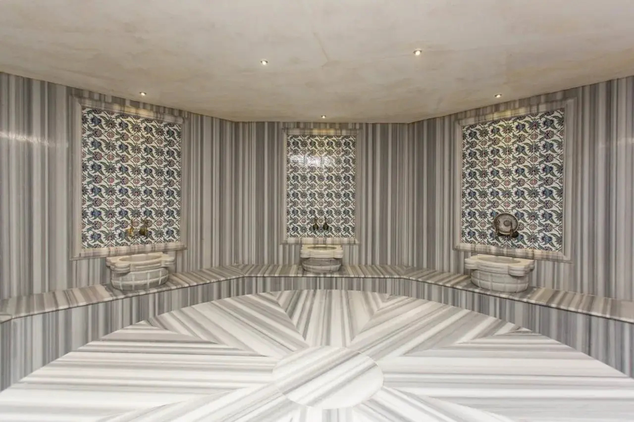 Photo - Elegance Hotels International
