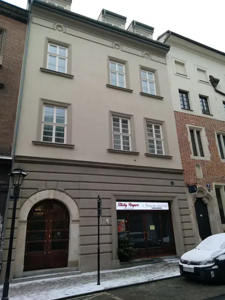 Photo - Vinfort Aparthotel
