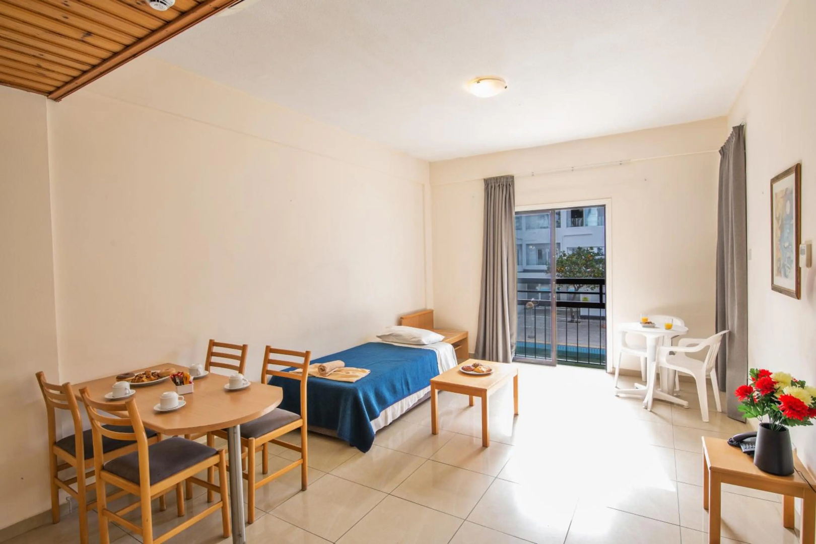Photo - Anthea Hotel Apartments