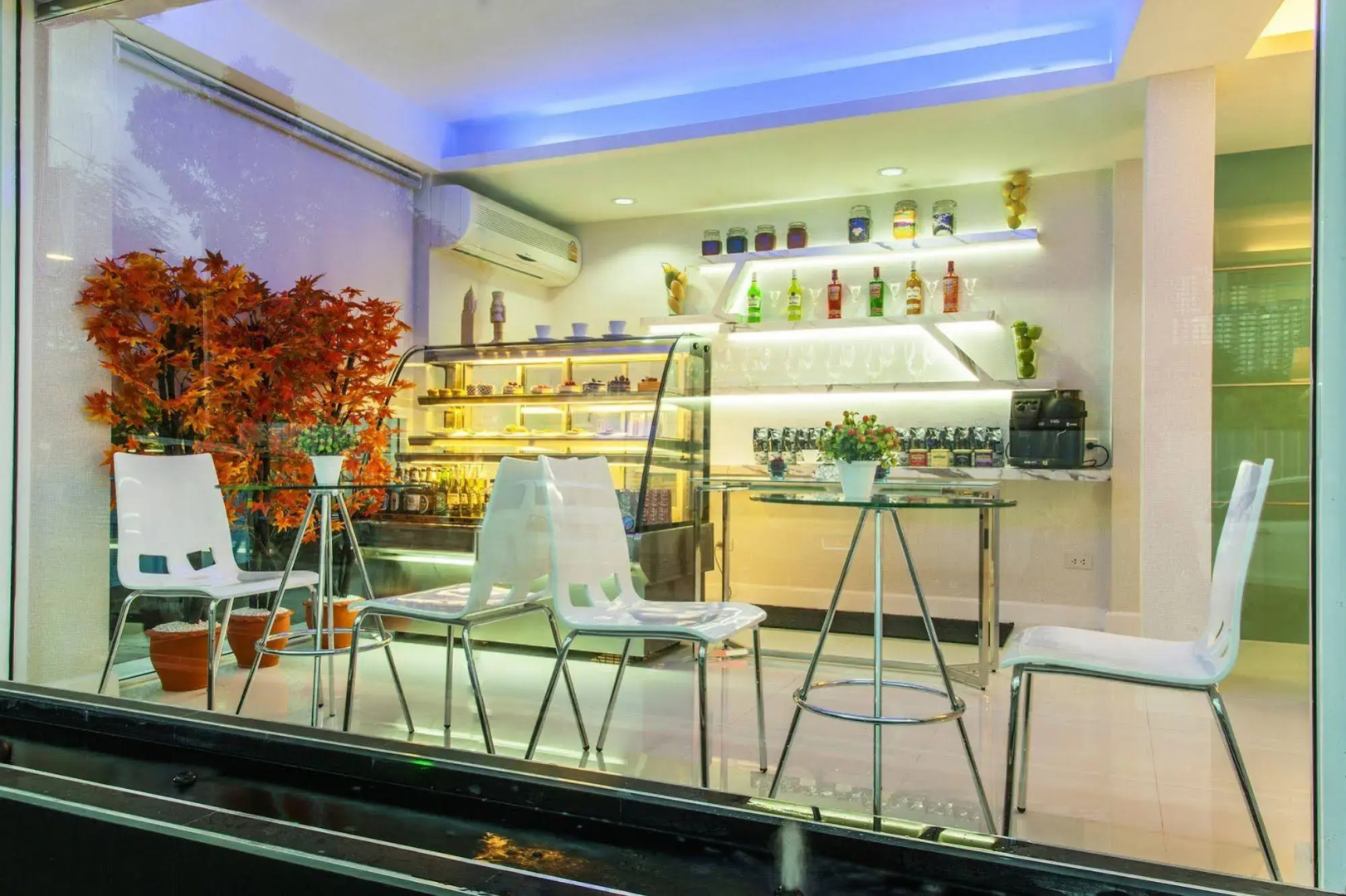 Foto - Solo Express Sukhumvit 81