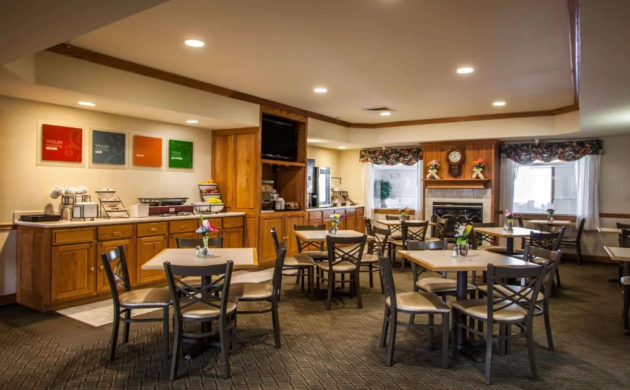 Photo - Comfort Inn & Suites Geneva- West Chicago
