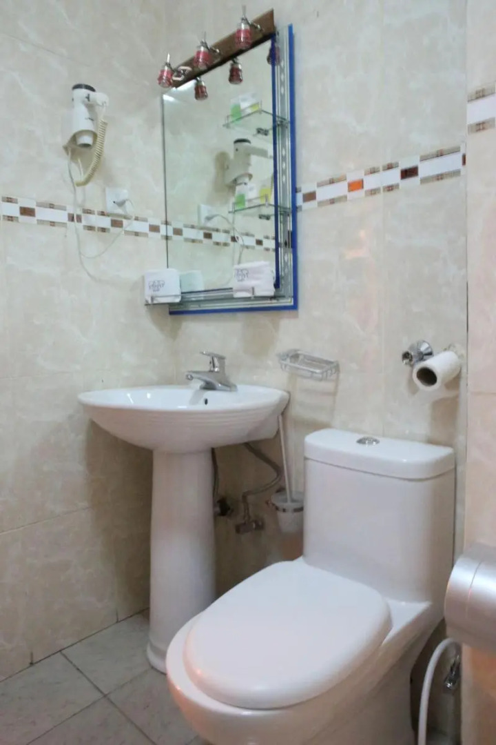 Photo - Trinity Hotel