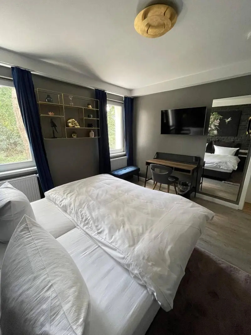 Photo - IQ Hotel