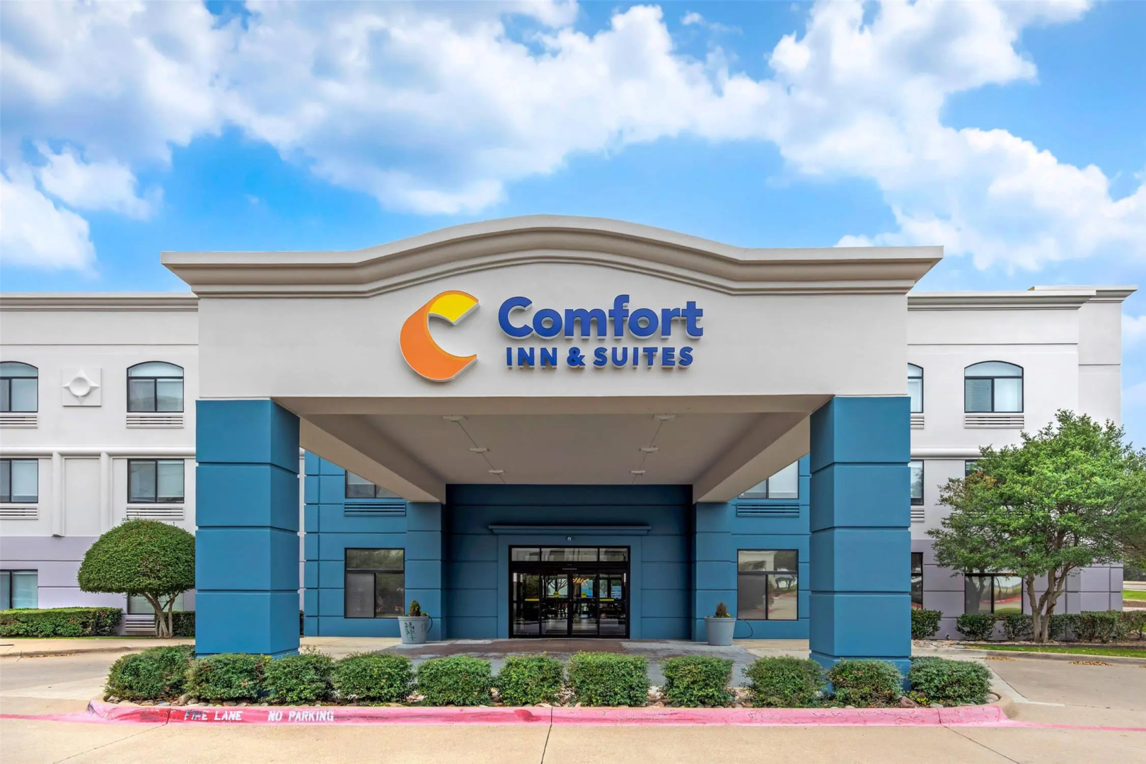 Photo - Comfort Inn & Suites Irving Las Colinas DFW