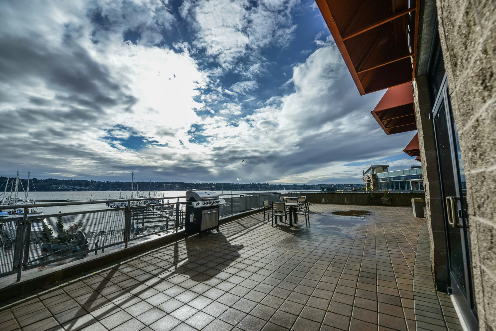 Photo - Hampton Inn & Suites Bremerton
