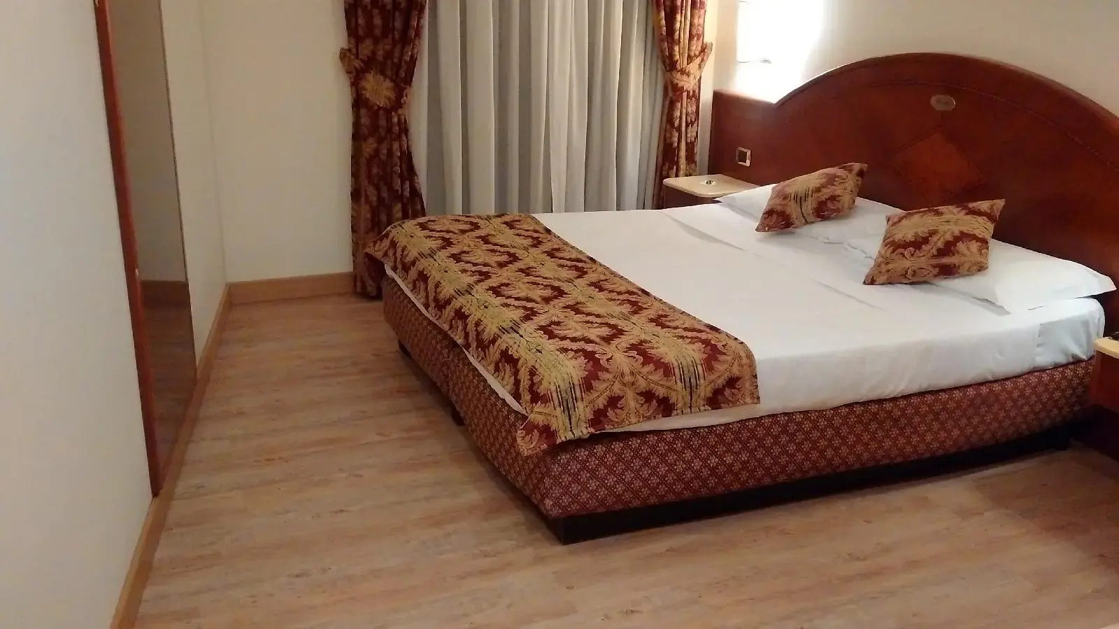 Photo - Mokinba Hotels King