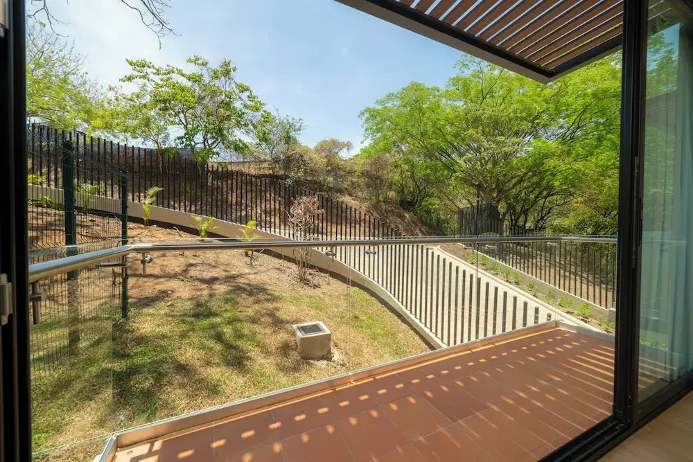 Photo - BEE Suites San José - Santa Ana
