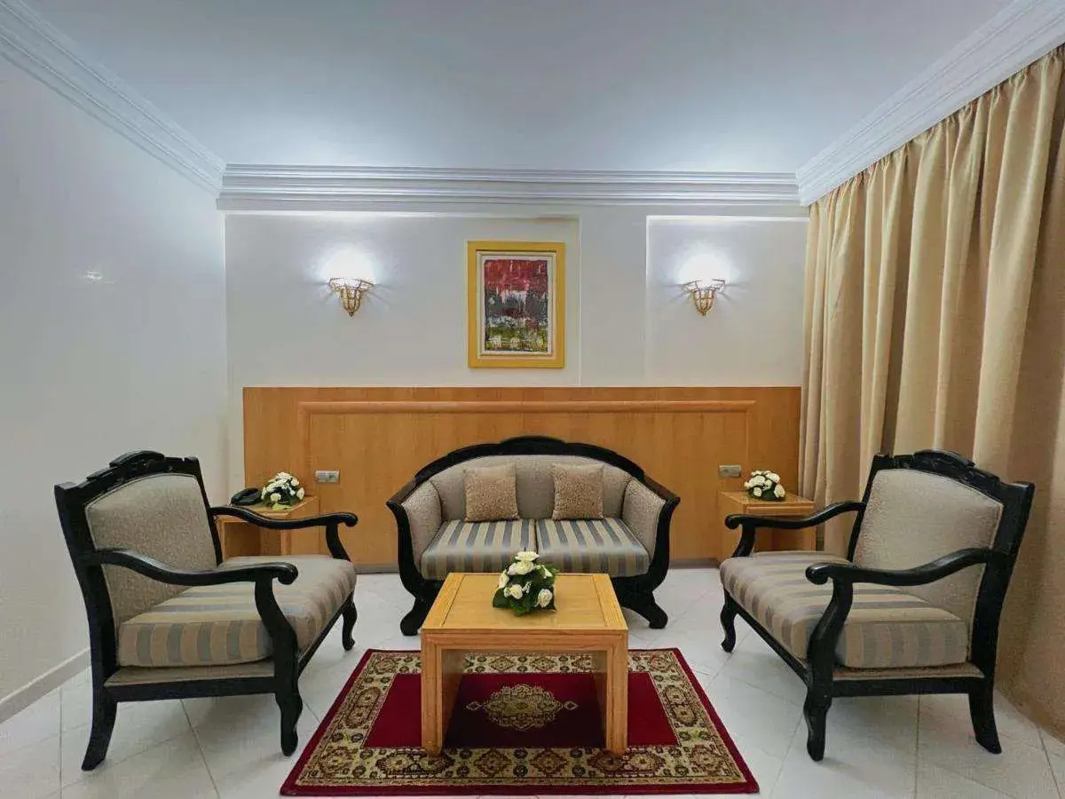 Photo - Majliss Hotel
