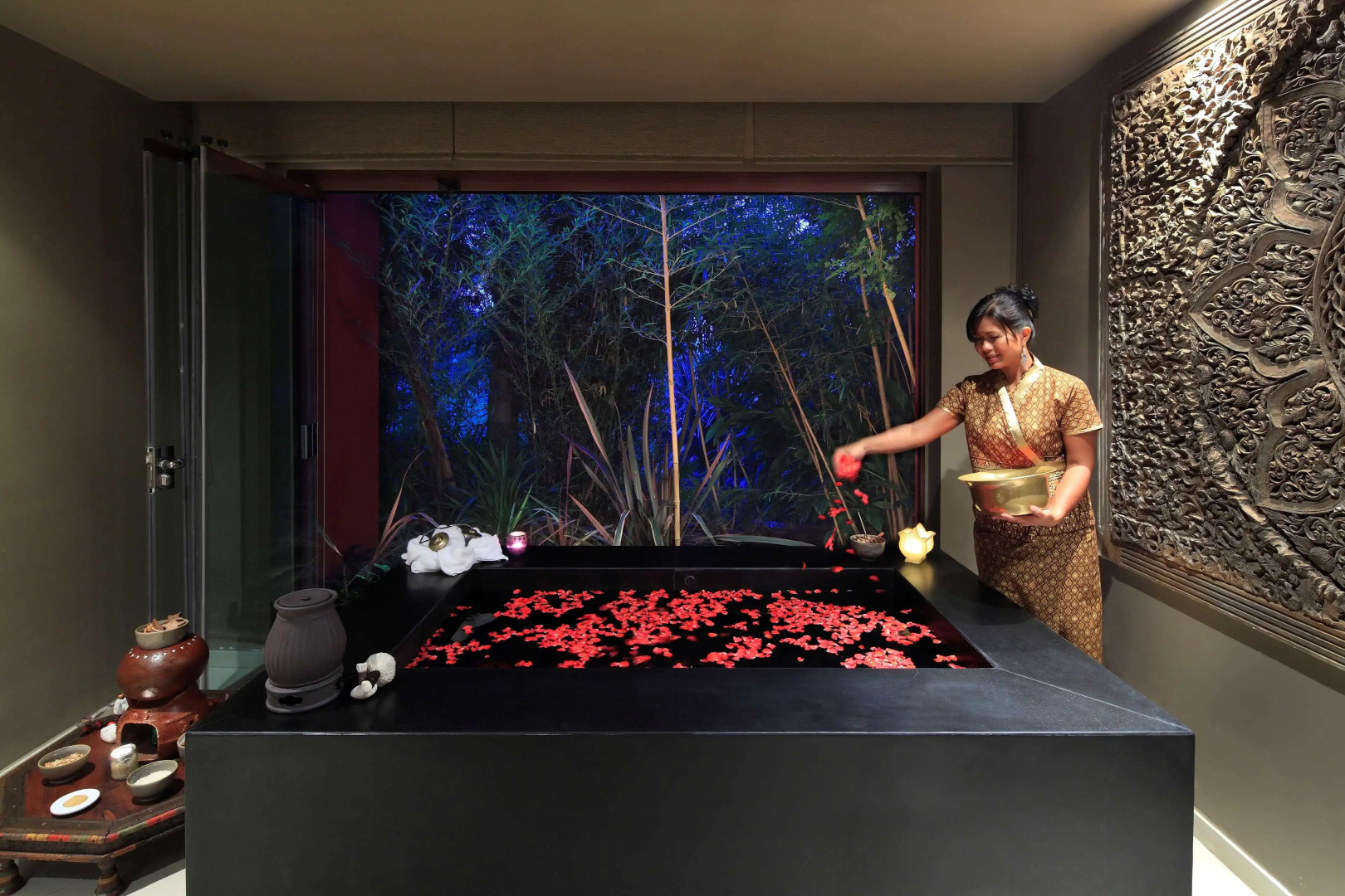 Photo - Asia Gardens Hotel & Thai Spa, a Royal Hideaway Hotel