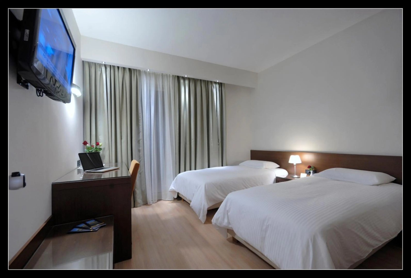 Photo - Pharae Palace Hotel