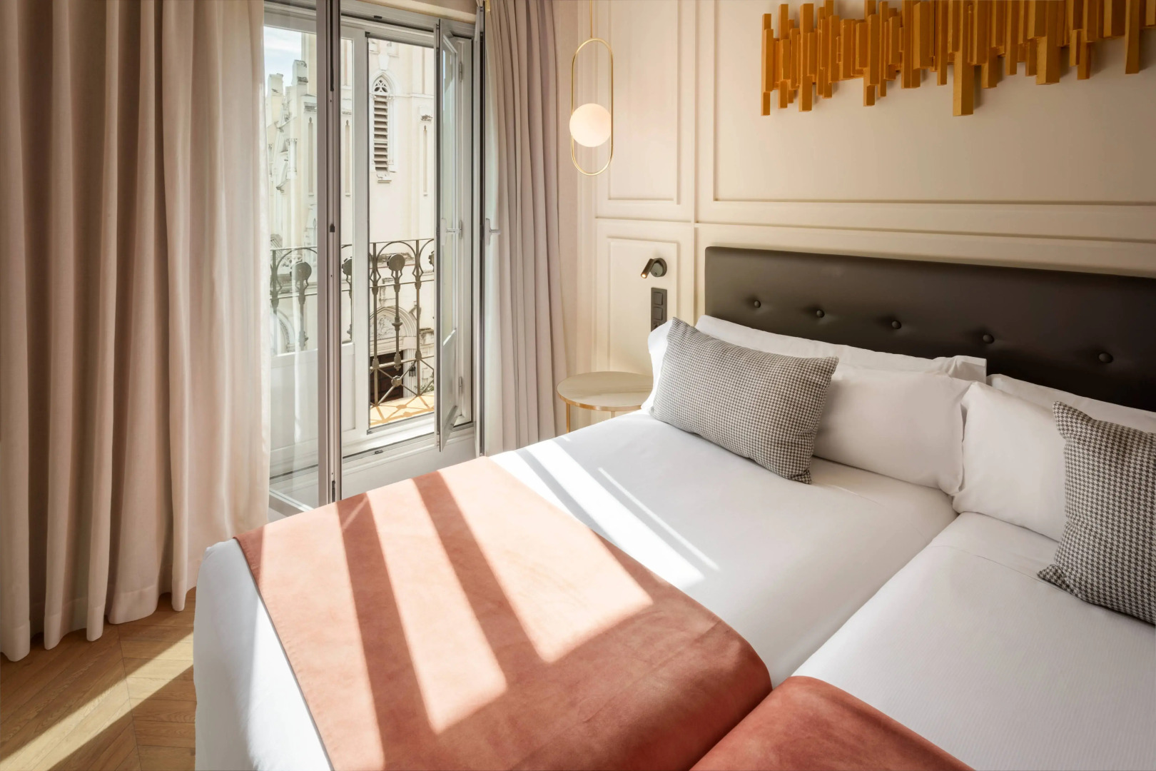 Foto - Catalonia Goya