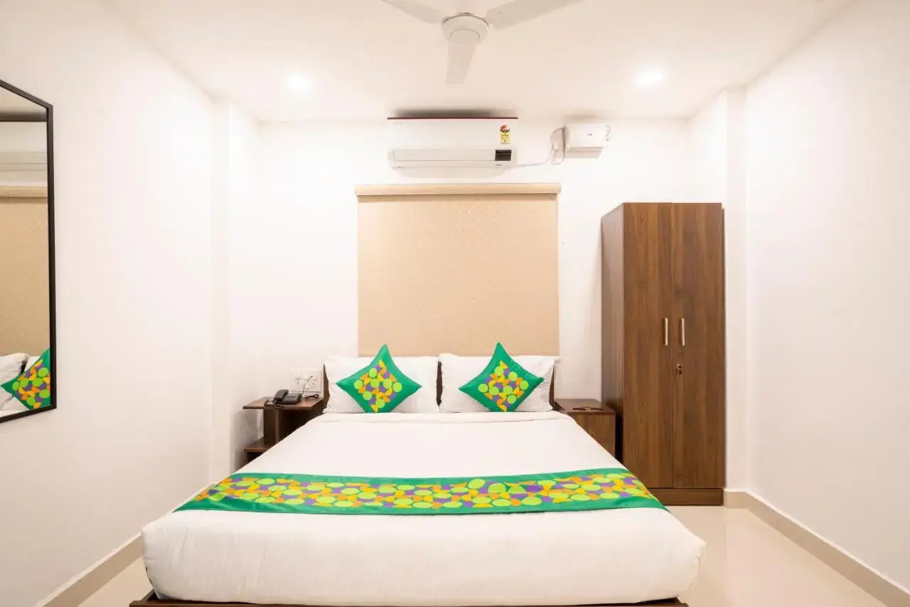 Photo - Treebo De Alphabet Gachibowli