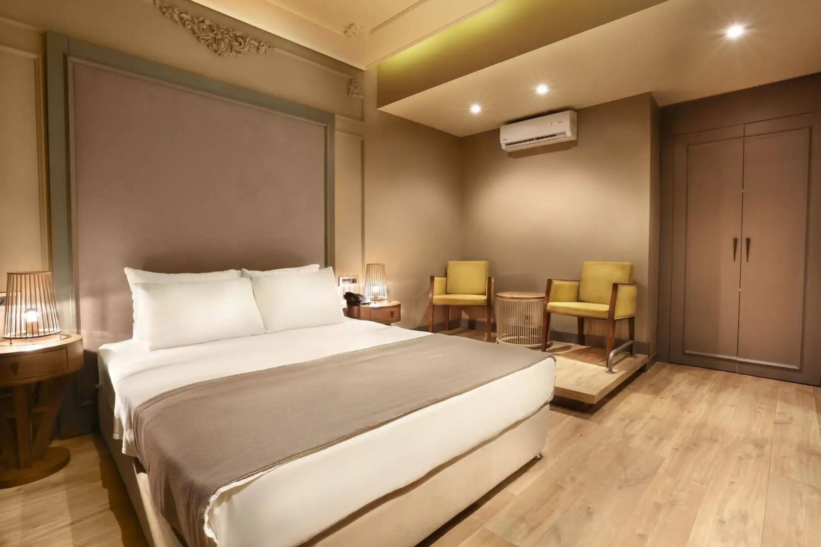 Photo - Taksim Premium Hotel