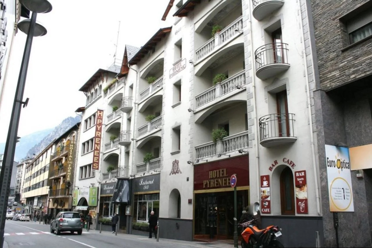 Photo - Hotel Pyrénées