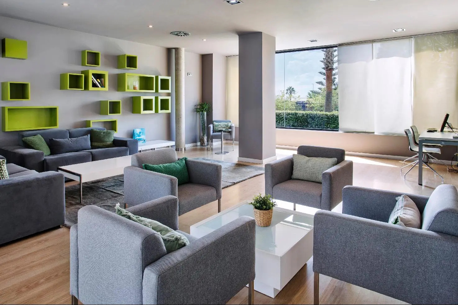 Photo - AZZ Valencia Táctica Hotel