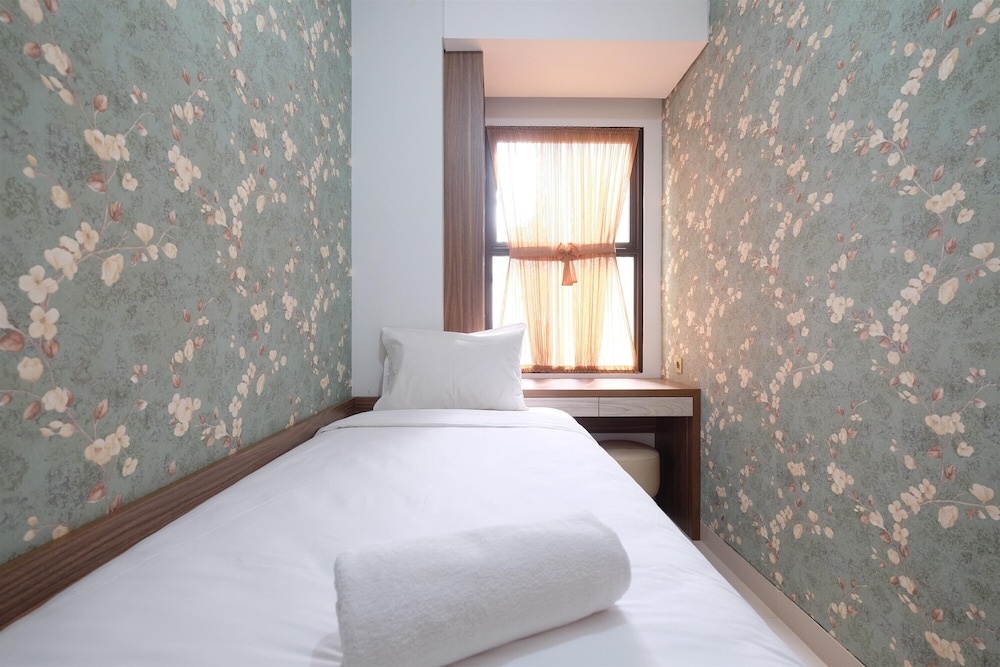 Good Deal And Relaxing 2Br Transpark Cibubur Apartment