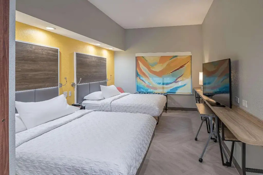 Photo - Tru by Hilton Garland Richardson