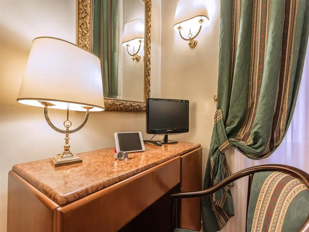 Photo - Raeli Hotel Luce