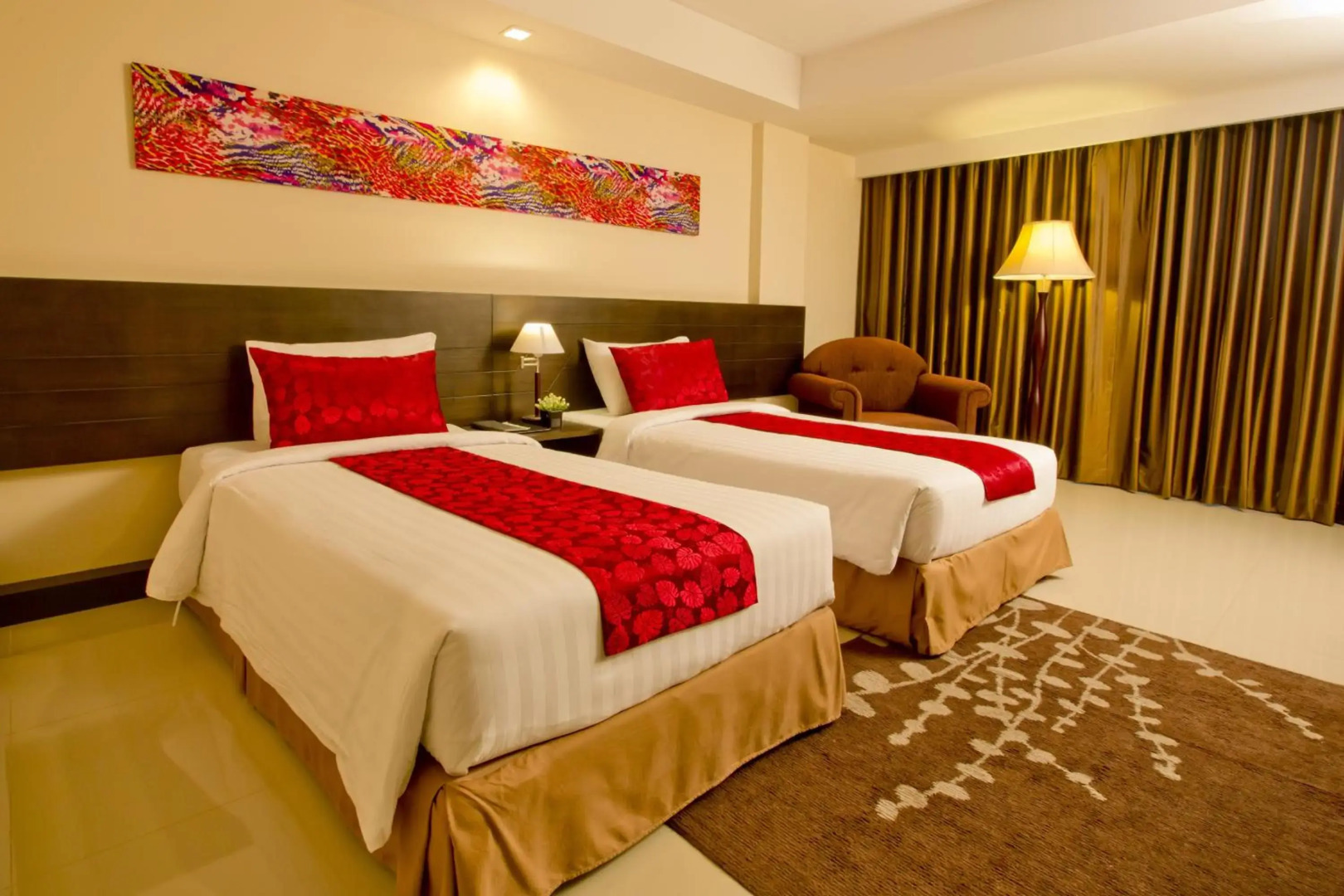 Foto - Sinsuvarn Airport Suite Hotel