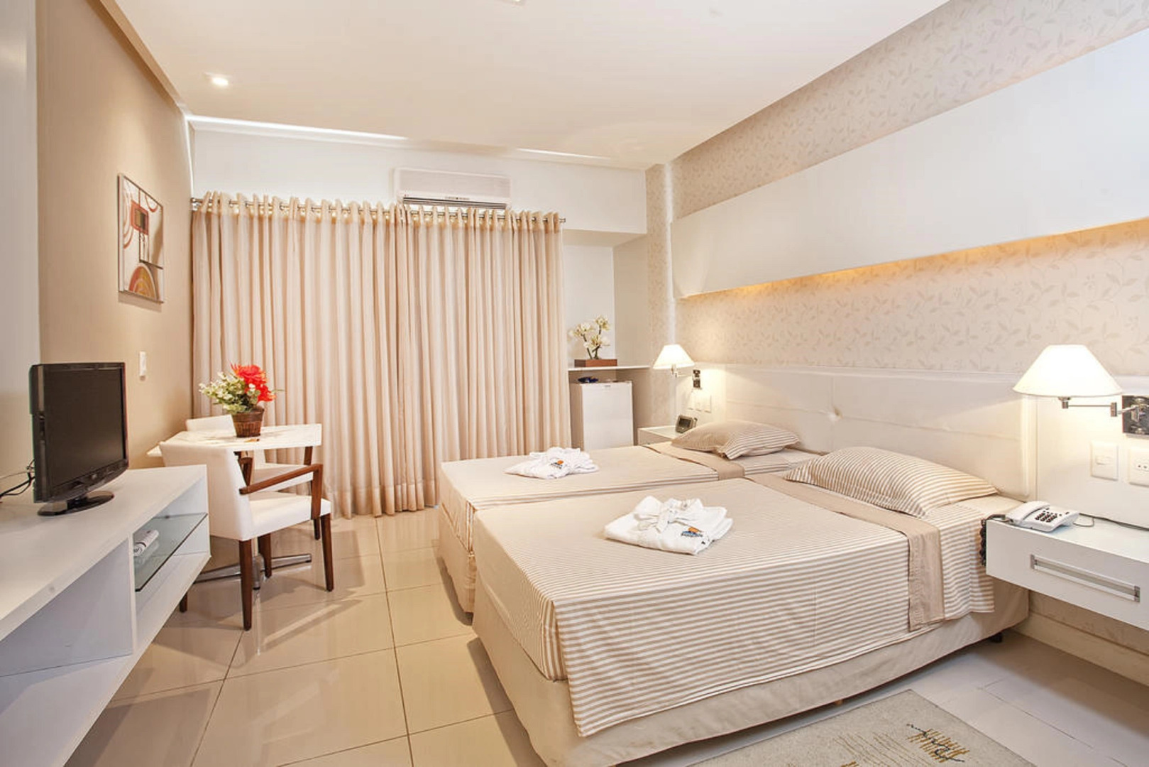 Photo - Bahiamar Hotel