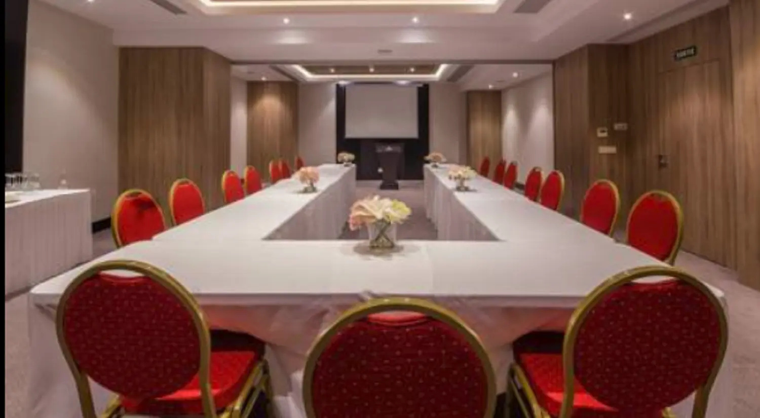 Photo - Lamaraz Arts Hotel