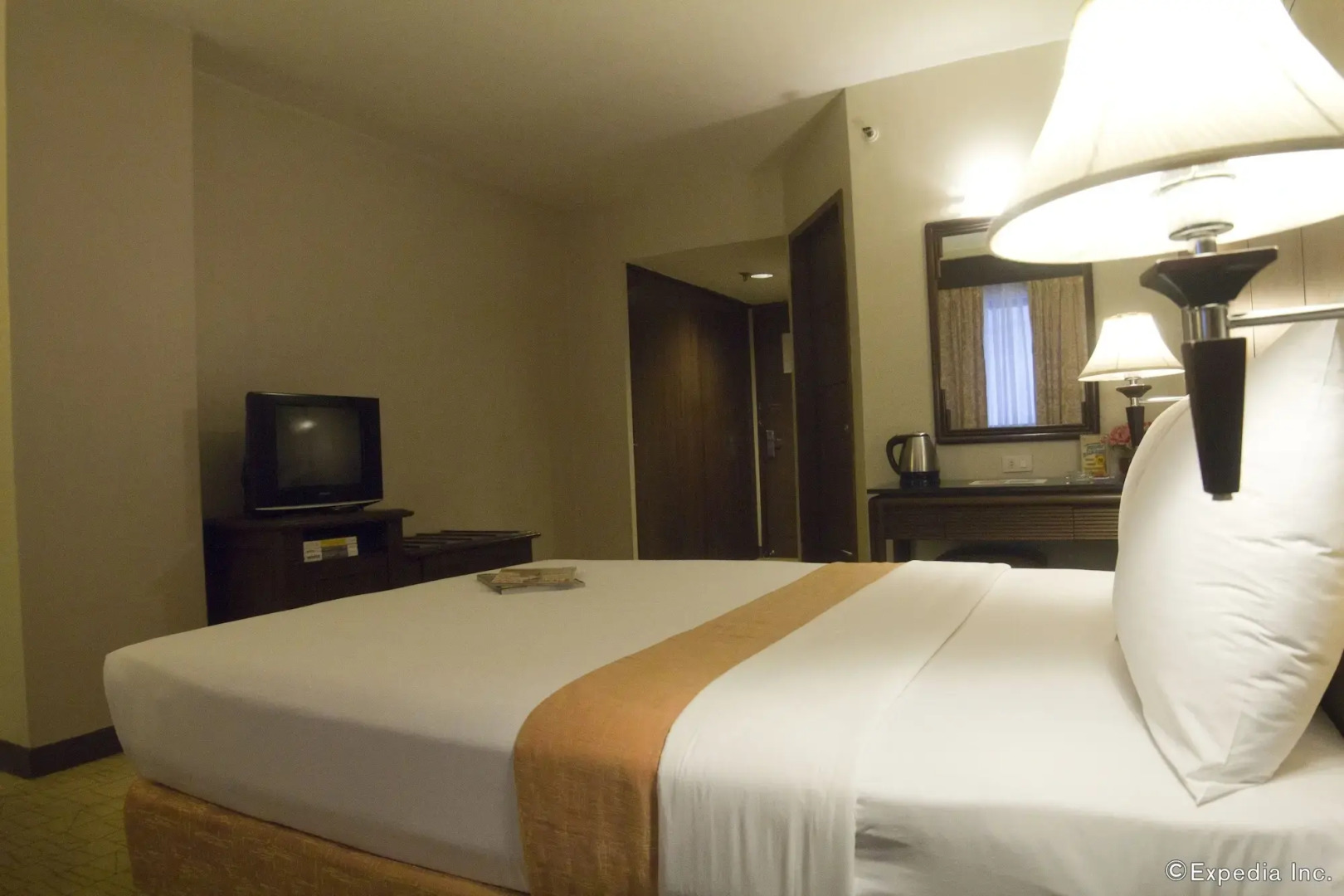 Photo - Riviera Mansion Hotel