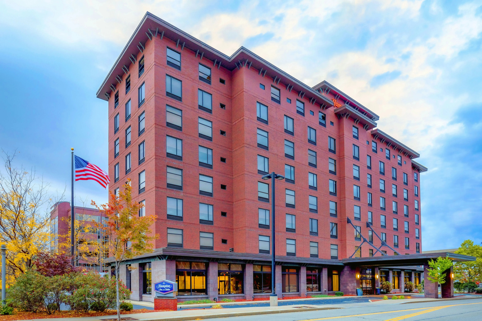 Photo - Hampton Inn & Suites Pittsburgh-Downtown