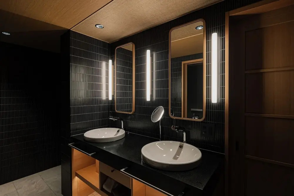 Photo - yugen kyoto shijo