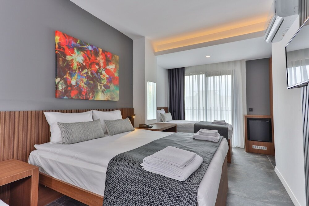 Photo - Wolf Of The City Hotel & Spa