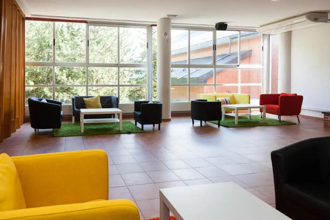 Foto - Residencia Albergue Jaca