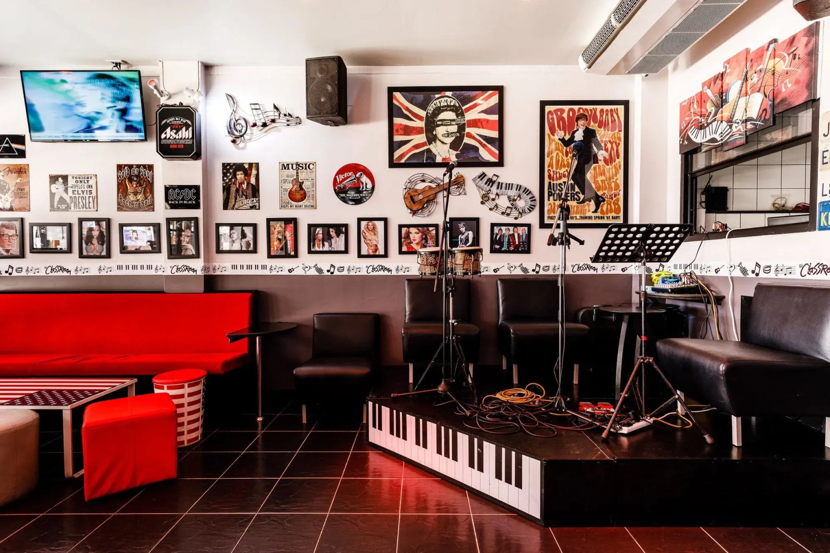 Photo - The Classroom Hotel