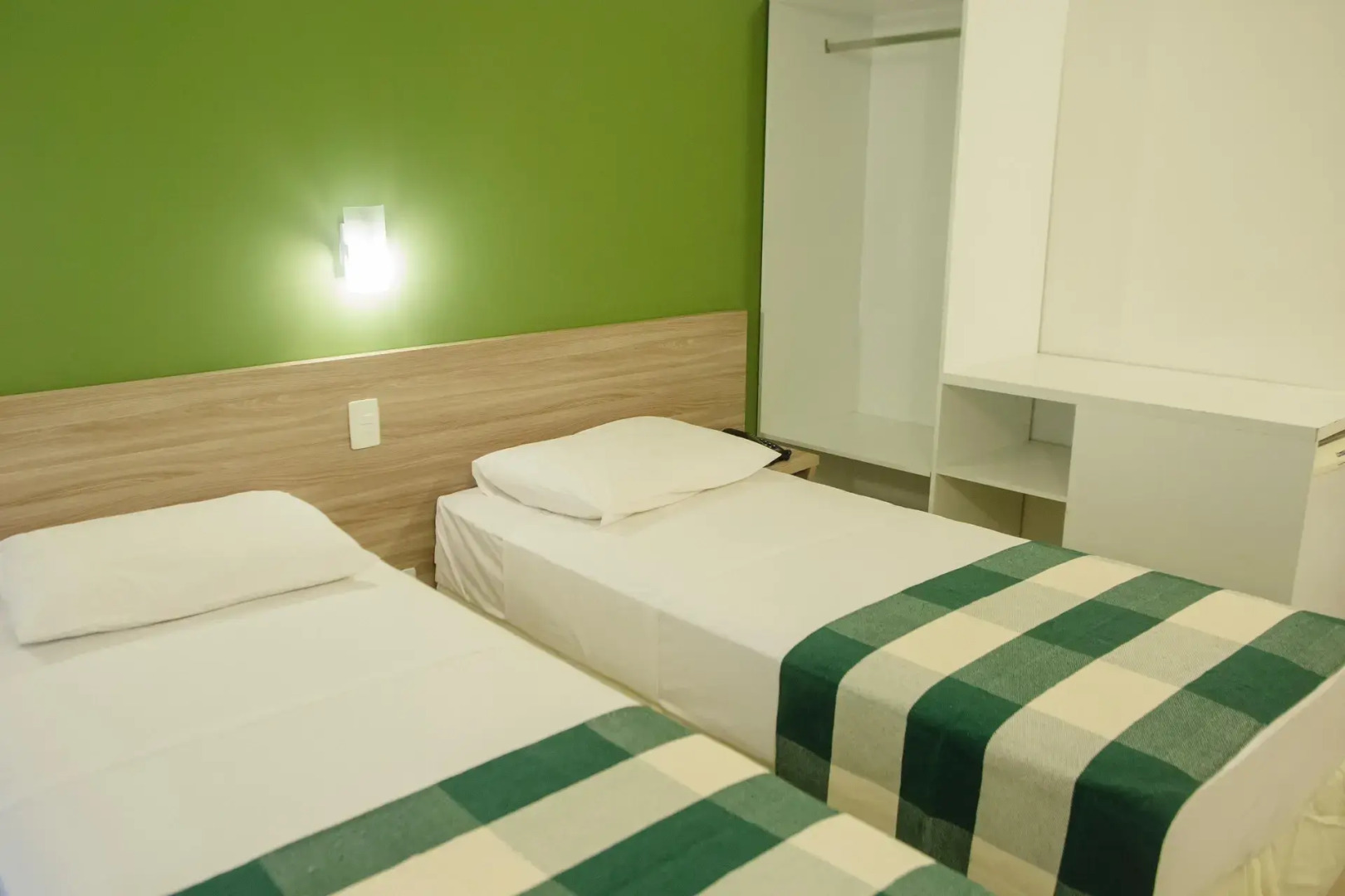 Foto - Rede Andrade Vela Branca