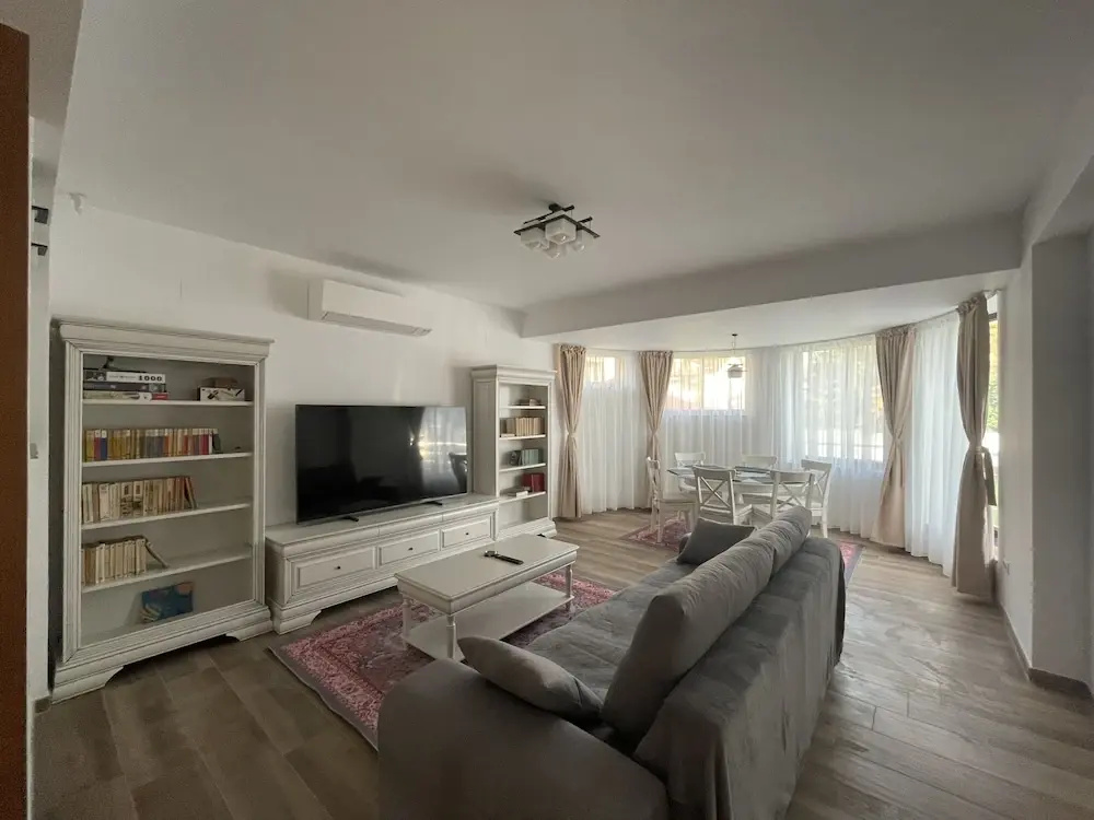 Photo - Iarca Inn
